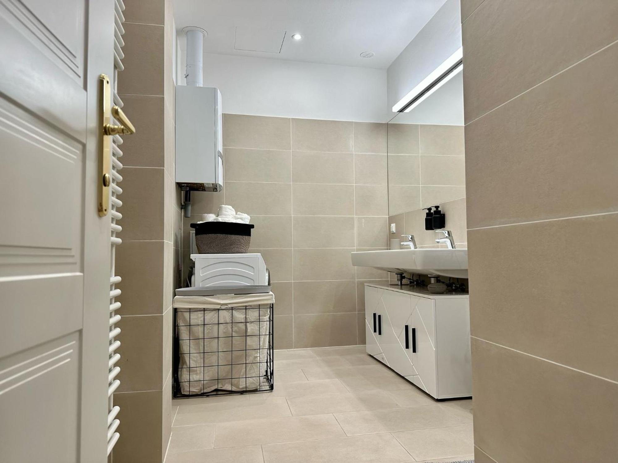 Designer Apartment Near Main Station Vienna Esterno foto