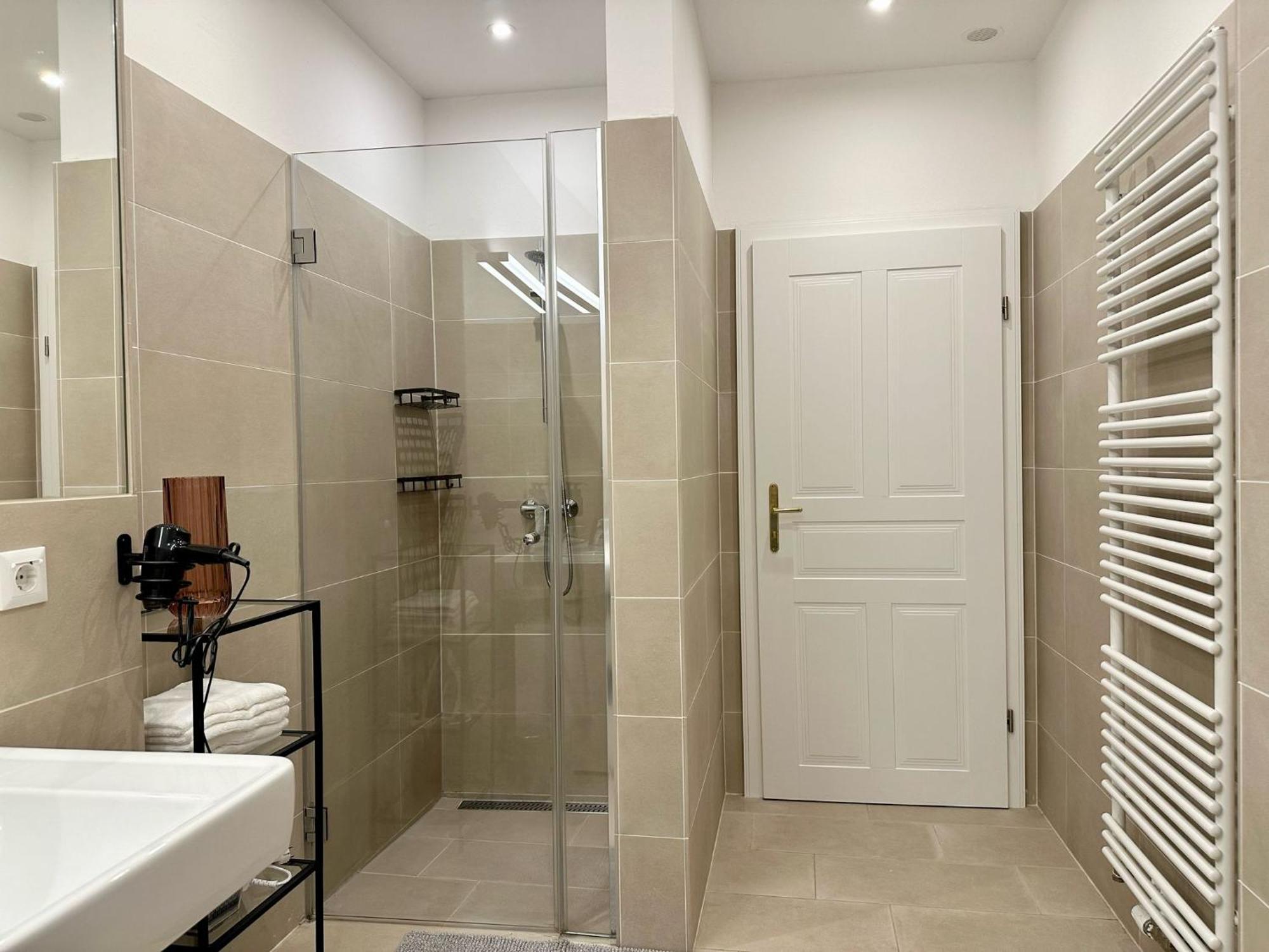 Designer Apartment Near Main Station Vienna Esterno foto