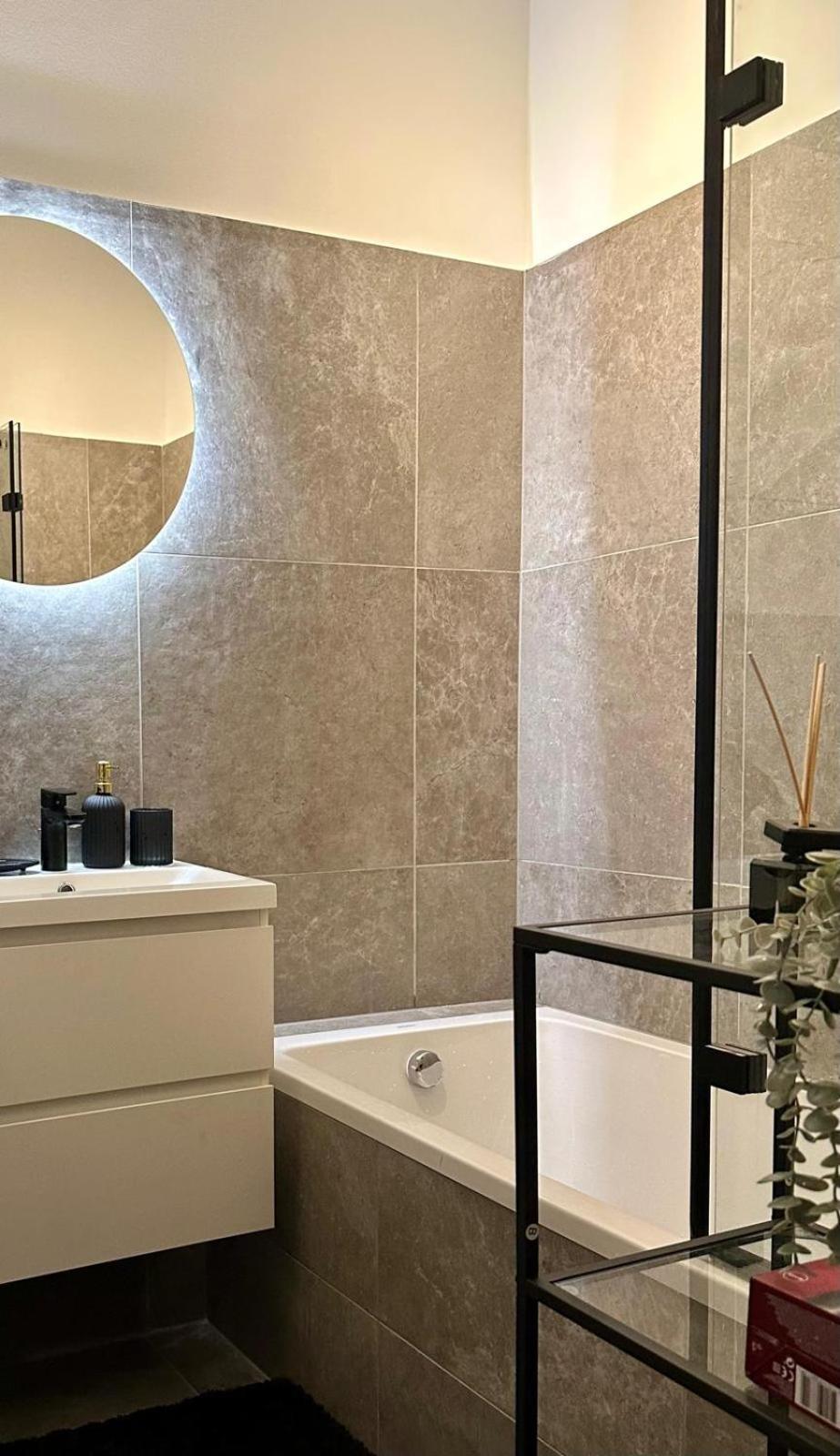 Designer Apartment Near Main Station Vienna Esterno foto